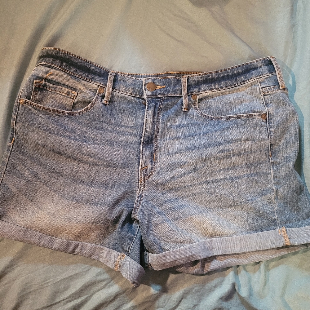 Mossimo High Rise Midi Shorts Medium Wash (Target Brand)